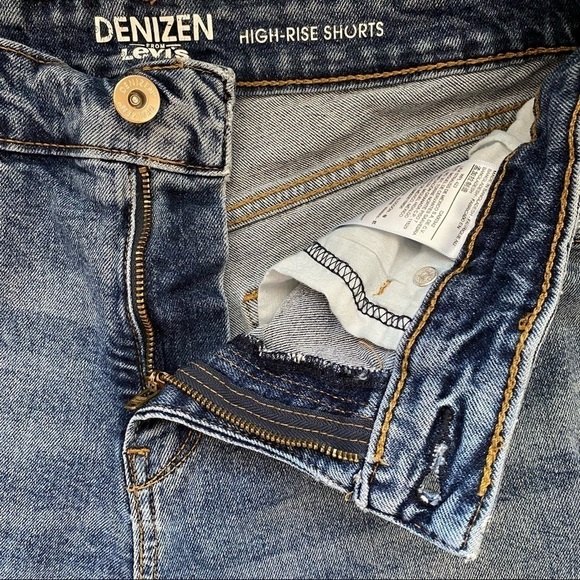Levi’s Denizen High Rise Shorts Size 27 - Picture 5 of 11